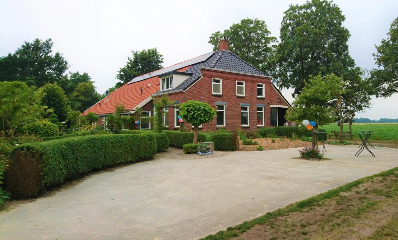 Slaaphuisjes Op Wielen Buitenwedde Westerwolde מראה חיצוני תמונה